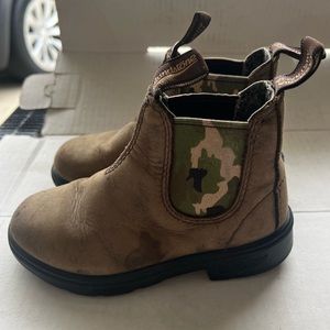 Blundstone 9T